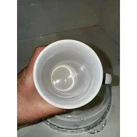 Starbucks Christmas Mug Coffee Cup Red Dot Holiday Ornament 10 Oz 2012 White - Picture 10 of 11